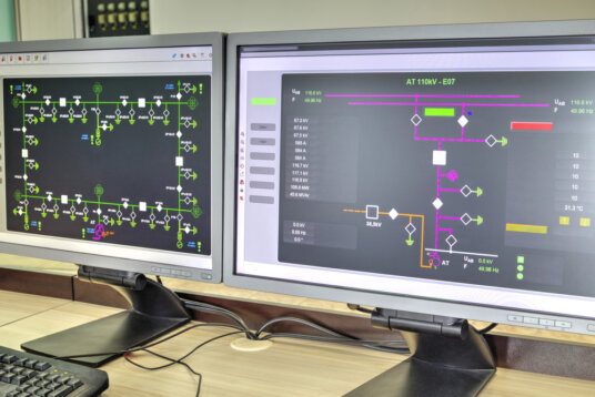 Sala controllo con supervisione impianti
